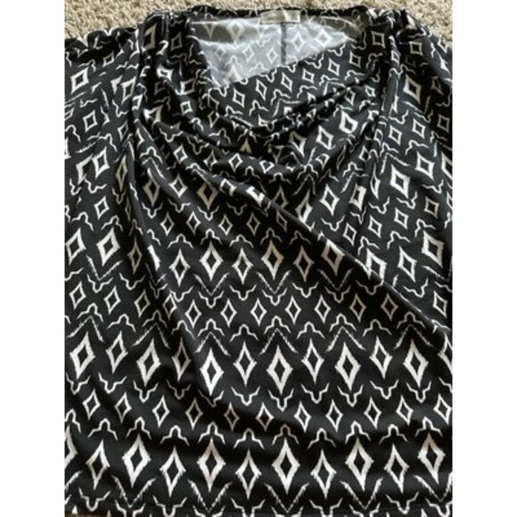 89th Madison Womens Black Bombo Diamonds Size Large Pull Over Top Career Casual - Picture 2 of 10